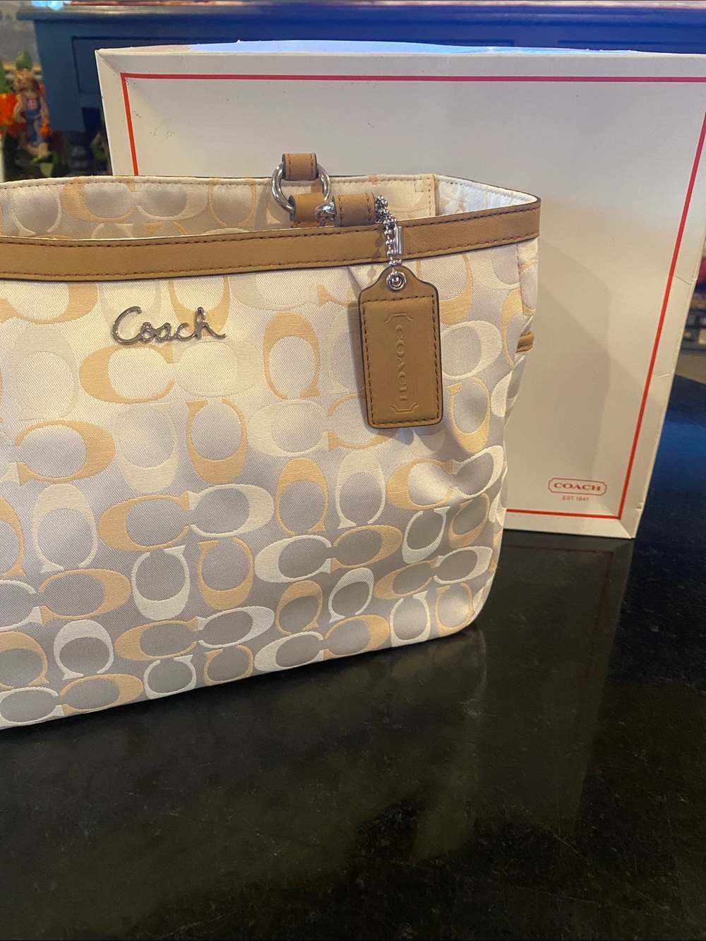 NWT Coach Y2K Beige Signature Tote with Leather Trim Original Box